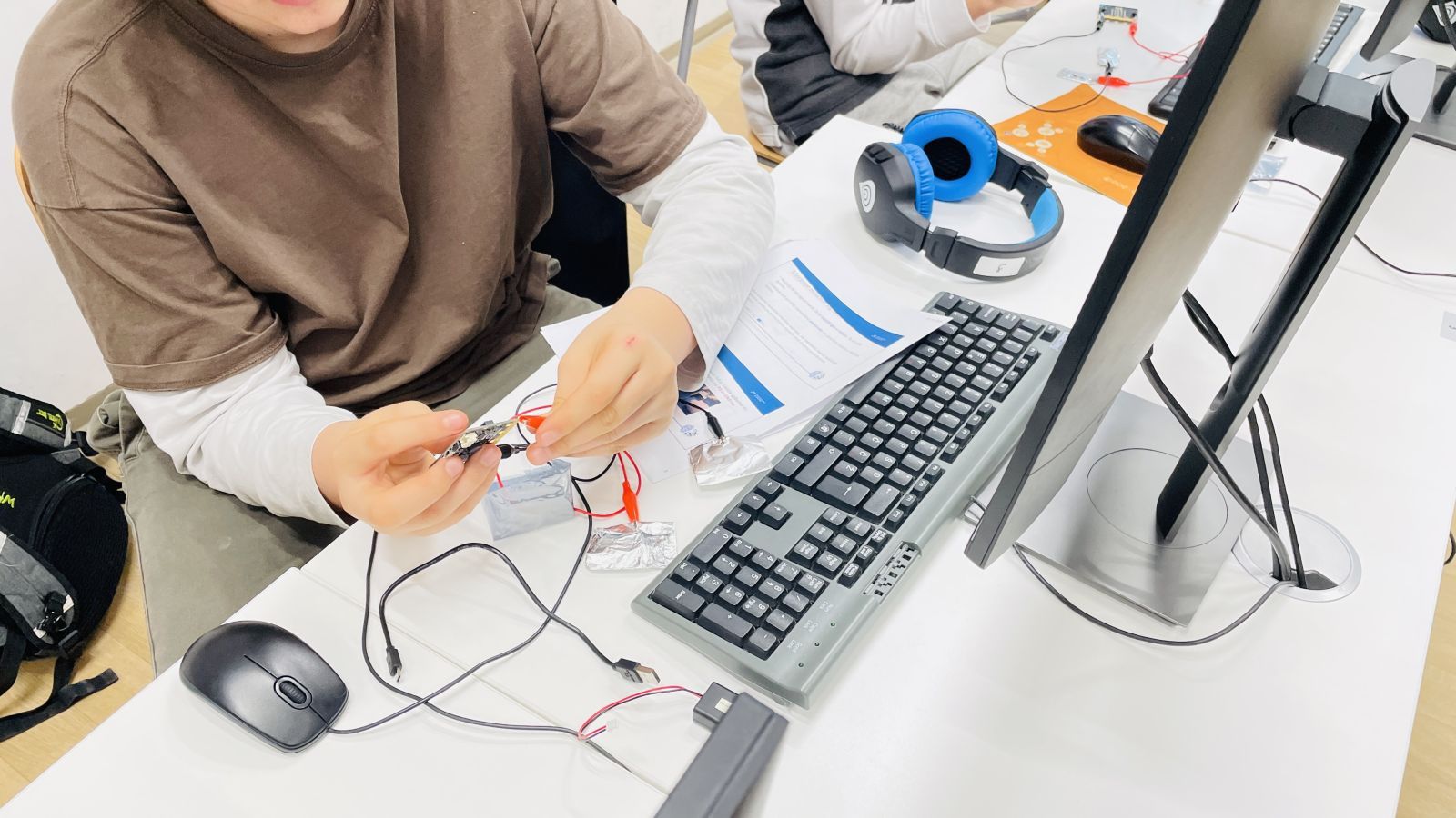 MARiNKA 7D 9r elektromiograf_009.jpg