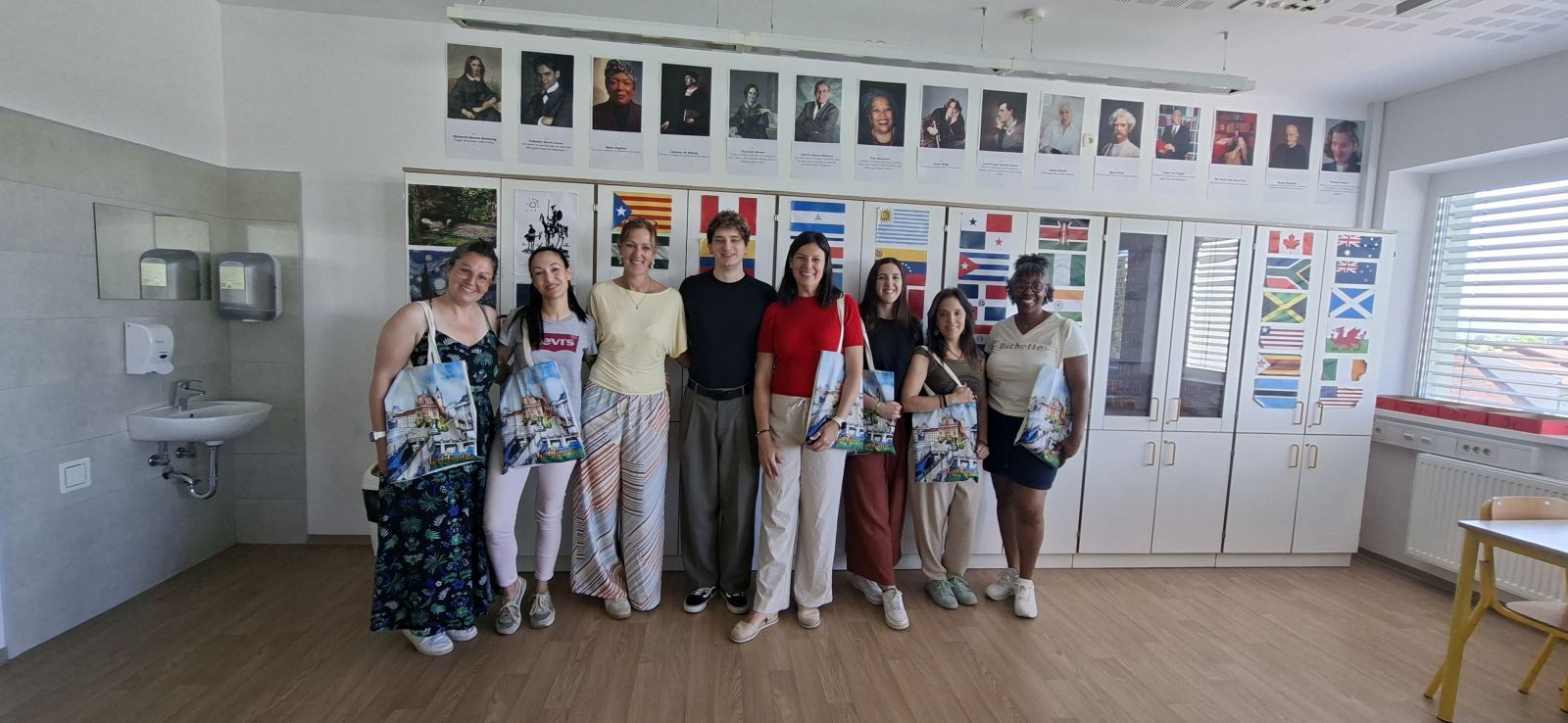 Erasmus - učitelji na obisku_001.jpg