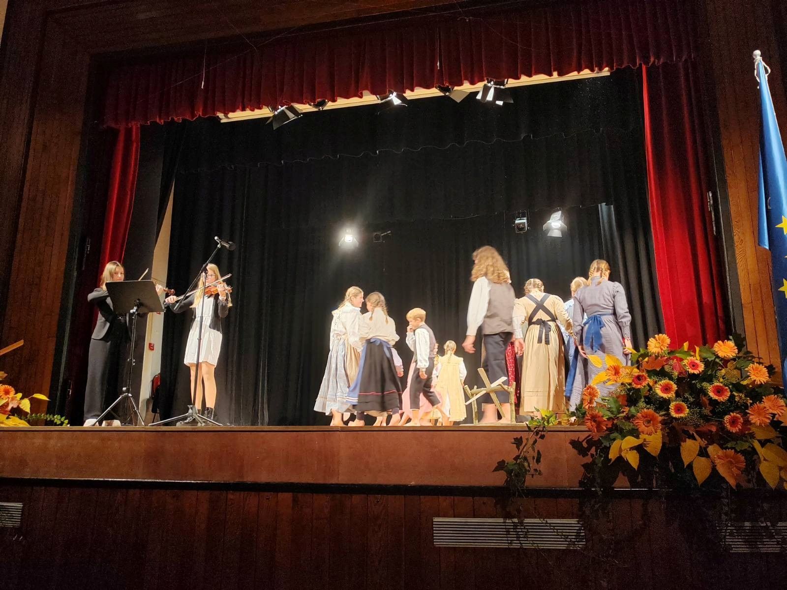 folklora.jpg