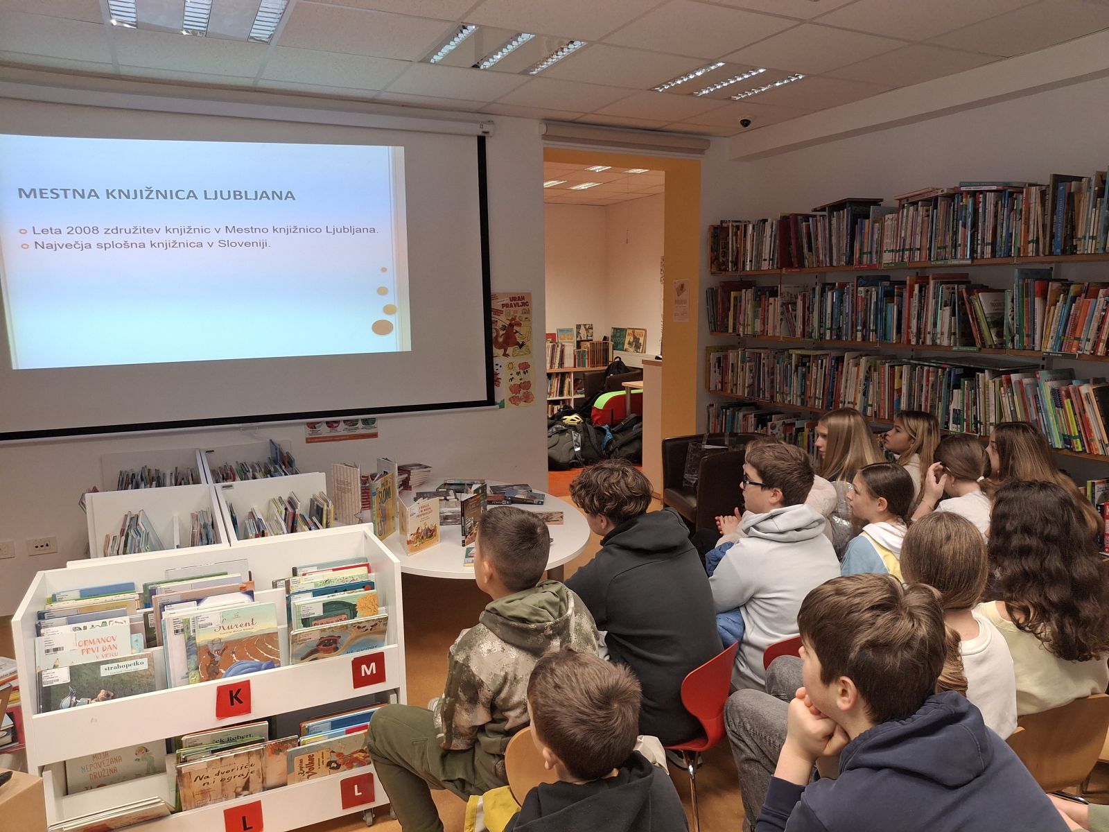 Rastem s knjigo_004.jpg