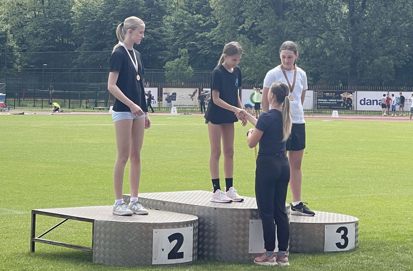 Atletika - ljubljansko starejši_007.jpg