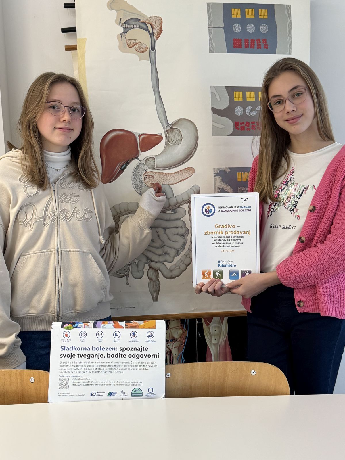 Tekmovanje v znanju o sladkorni bolezni_001.jpg